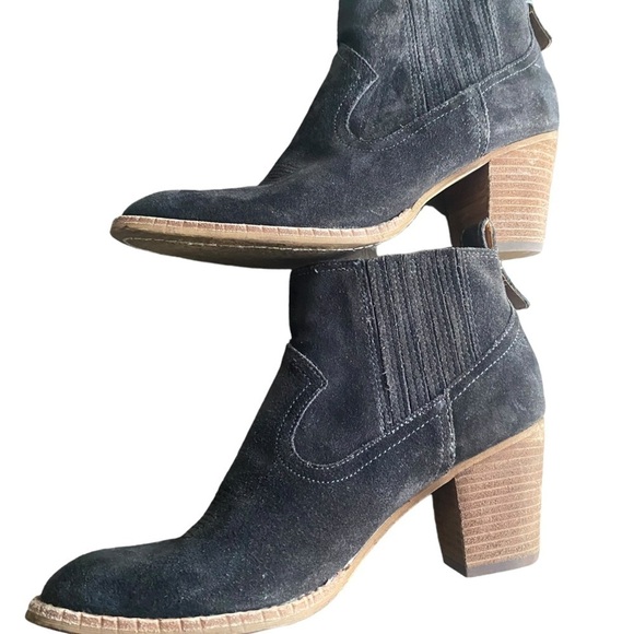 Dolce Vita Western Jones Suede Dark Gray Booties I Size: 8.5 - Picture 8 of 12